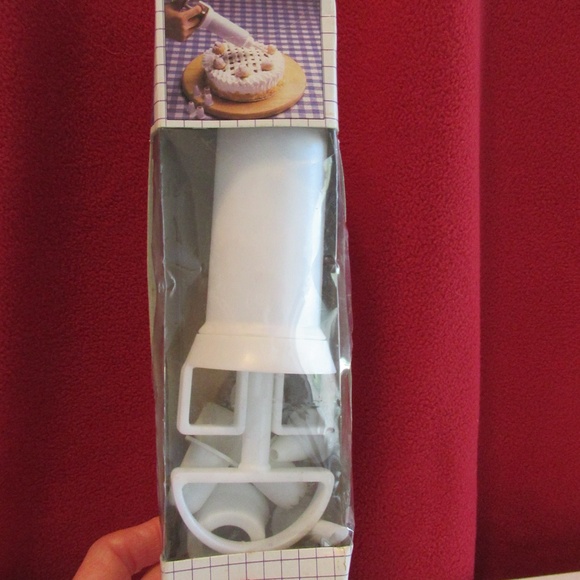 7 piece Icing Set - Picture 9 of 9